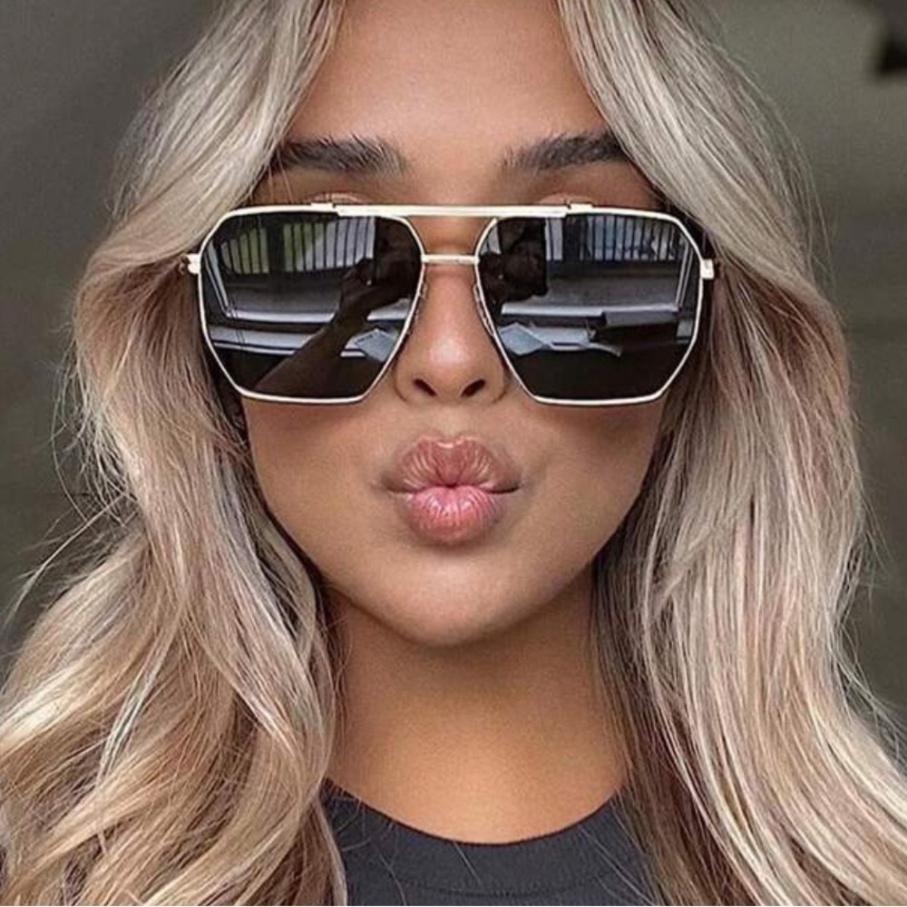Gold Frame Sunglasses
